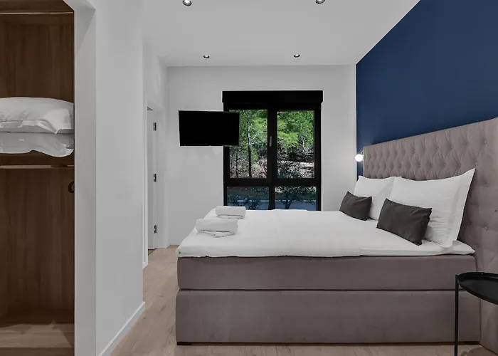 Balmis House B