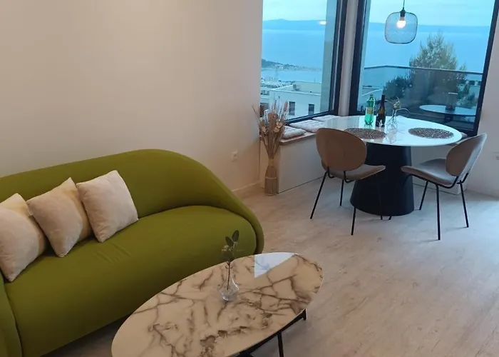 Balmis House B ماكارسكا