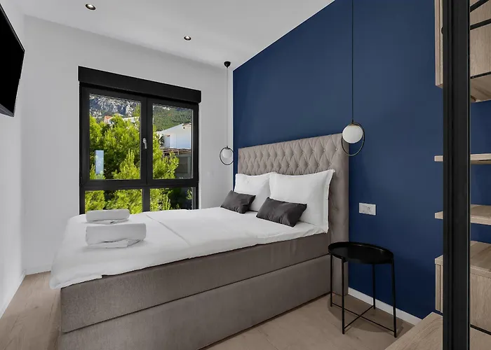 Balmis House B